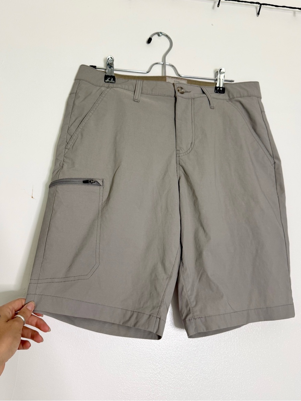 Men's Casual Zip-Pocket Shorts - Light Taupe